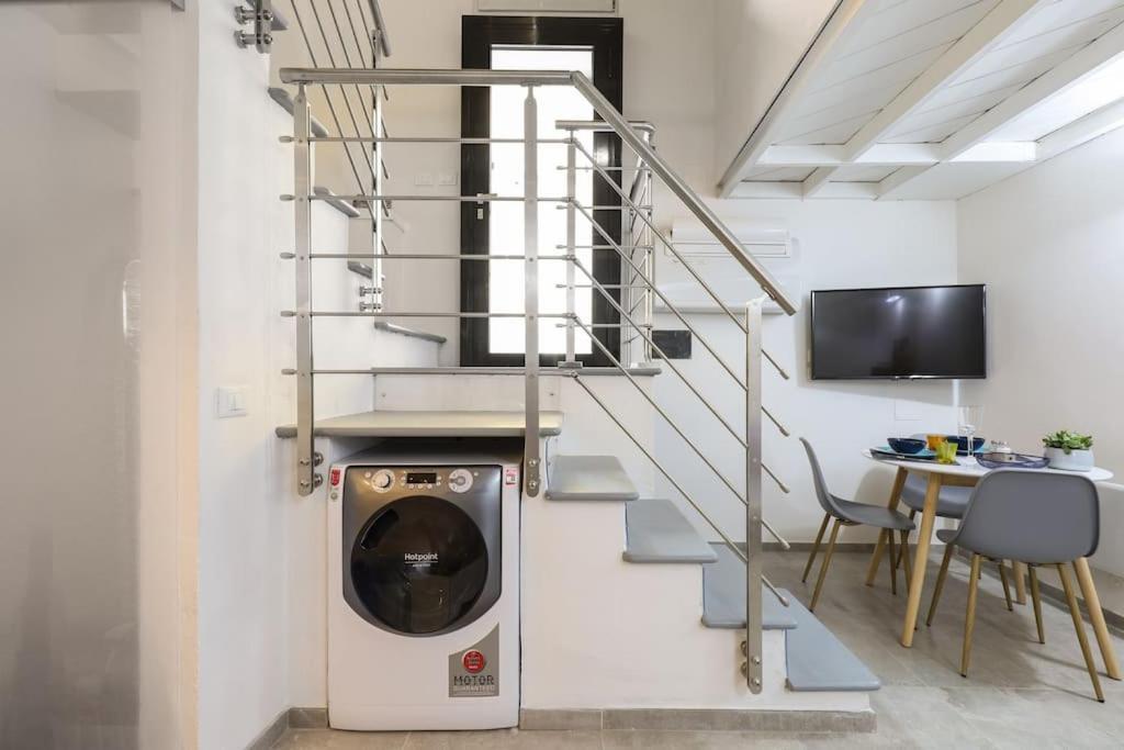 Cozy Loft Navigli, Close To Duomo And Bocconi - Italy Flat Vacation Mediolan Zewnętrze zdjęcie