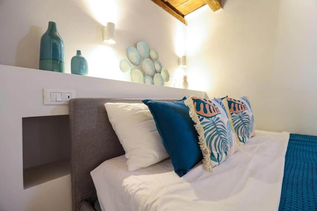 Cozy Loft Navigli, Close To Duomo And Bocconi - Italy Flat Vacation Mediolan Zewnętrze zdjęcie
