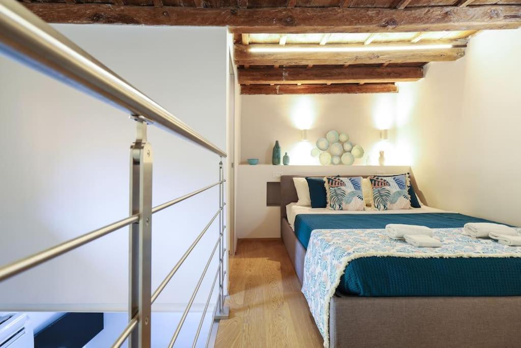 Cozy Loft Navigli, Close To Duomo And Bocconi - Italy Flat Vacation Mediolan Zewnętrze zdjęcie