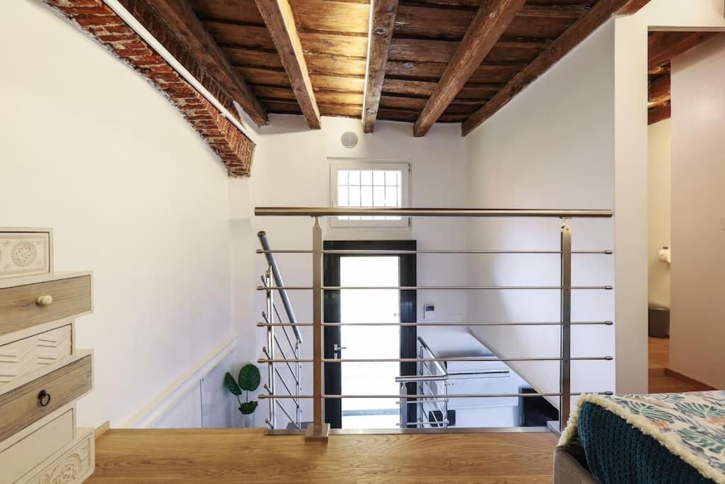 Cozy Loft Navigli, Close To Duomo And Bocconi - Italy Flat Vacation Mediolan Zewnętrze zdjęcie