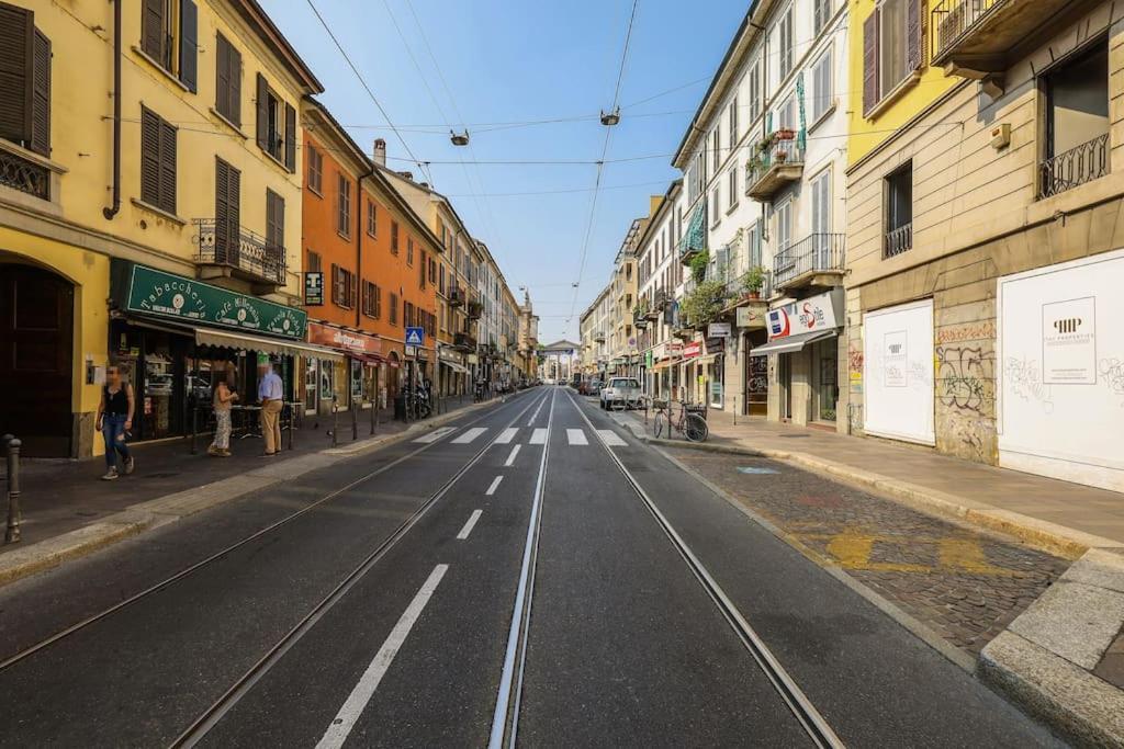 Cozy Loft Navigli, Close To Duomo And Bocconi - Italy Flat Vacation Mediolan Zewnętrze zdjęcie