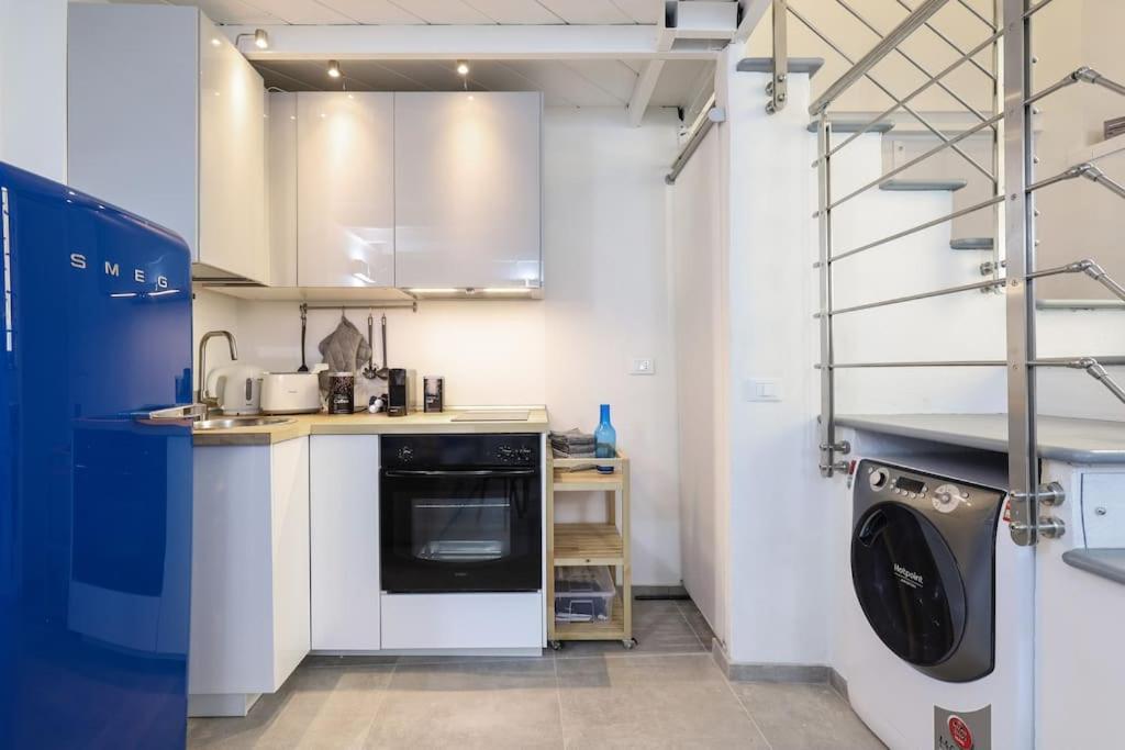 Cozy Loft Navigli, Close To Duomo And Bocconi - Italy Flat Vacation Mediolan Zewnętrze zdjęcie