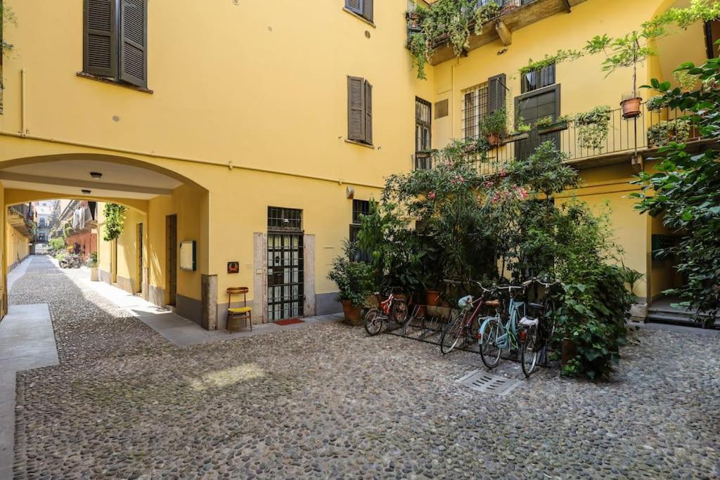 Cozy Loft Navigli, Close To Duomo And Bocconi - Italy Flat Vacation Mediolan Zewnętrze zdjęcie